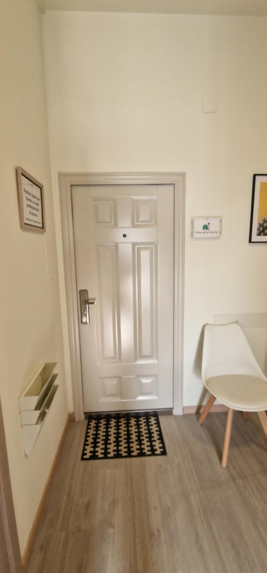 Pescarahome Monolocale Essential Apartment *